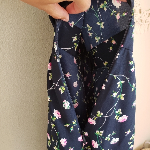 Juicy Couture Floral A-Line Long-Sleeve Mini Dress Navy Women's 8 - Picture 10 of 16